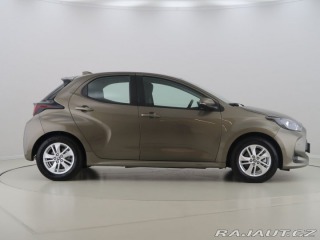 Toyota Yaris 1.5Hybrid,CZ,1Maj,Comfort 2024