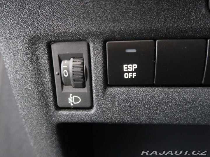 Citroën C4 1.4i,65kW,Manuál 2005