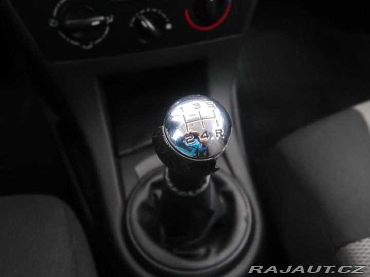 Citroën C4 1.4i,65kW,Manuál 2005