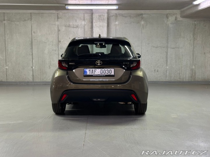Toyota Yaris Comfort 1.5 Hybrid e-CVT 2024