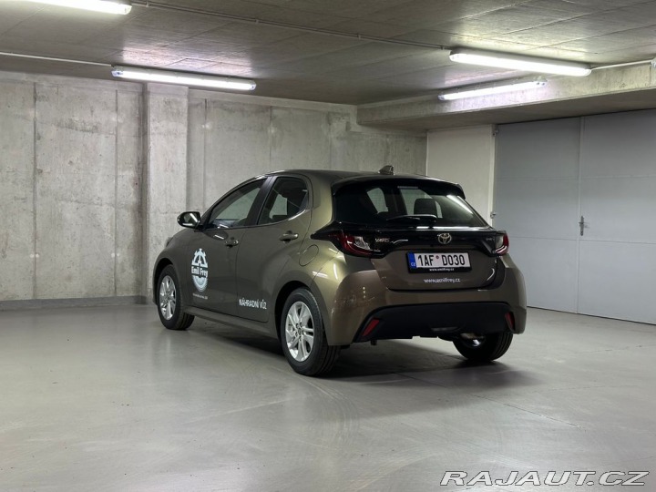 Toyota Yaris Comfort 1.5 Hybrid e-CVT 2024