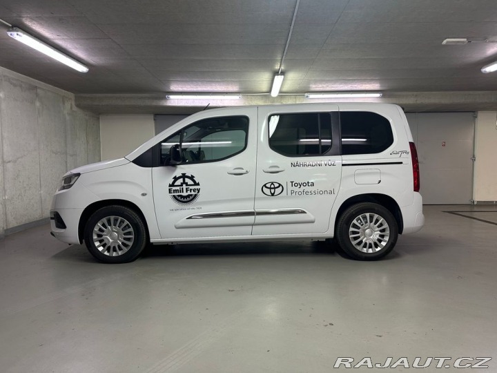 Toyota ProAce City Verso Shuttle Sensor+ 1,5 Short 1800