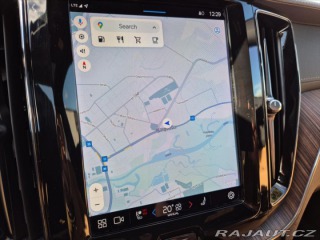 Volvo XC60 2,0 B5 AWD benzin Ultimat 2022