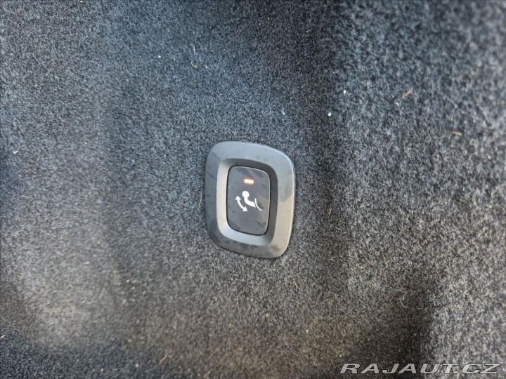 Volvo XC60 2,0 T6 AWD RECHARGE PANOR 2022