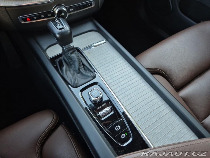 Volvo XC60 2,0 D4 AWD INSCRIPTION 2019