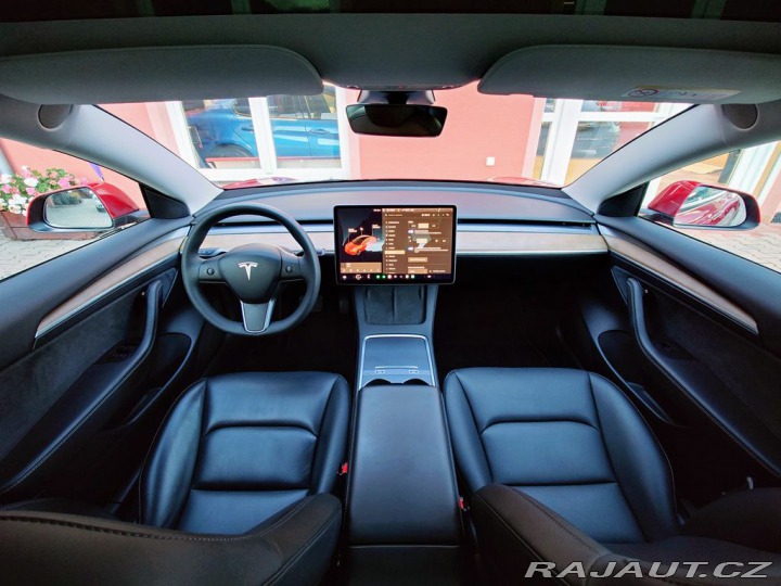 Tesla Model 3 Standard SOH 93,1% 239kW 2021