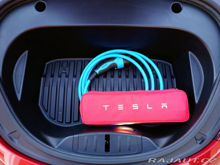 Tesla Model 3 Standard SOH 93,1% 239kW 2021