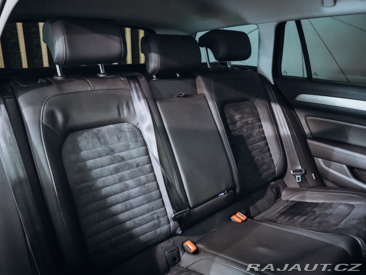 Volkswagen Passat Variant 2.0TDI Highline R 2018