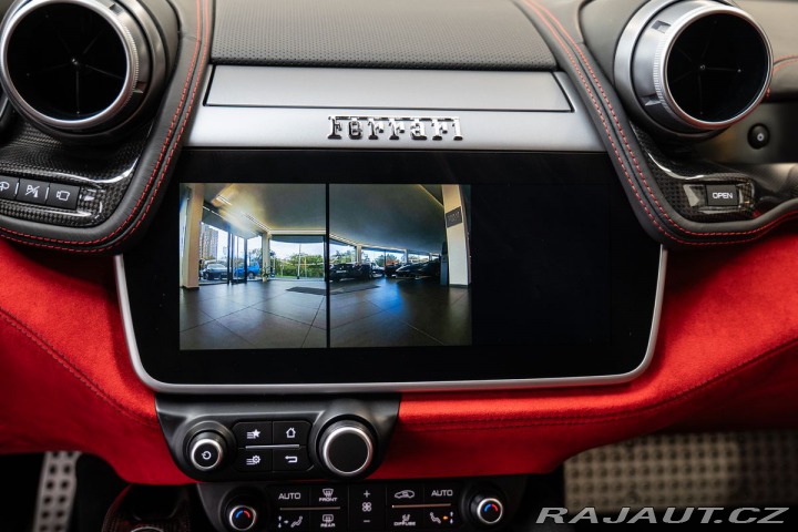 Ferrari Ostatní modely GTC4 Lusso V12 4x4 DTC/JBL/Kamera/Li 1800