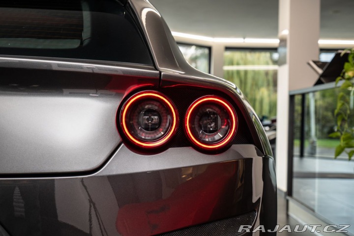 Ferrari Ostatní modely GTC4 Lusso V12 4x4 DTC/JBL/Kamera/Li 1800