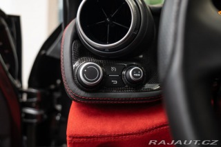 Ferrari Ostatní modely GTC4 Lusso V12 4x4 DTC/JBL/Kamera/Li 2018