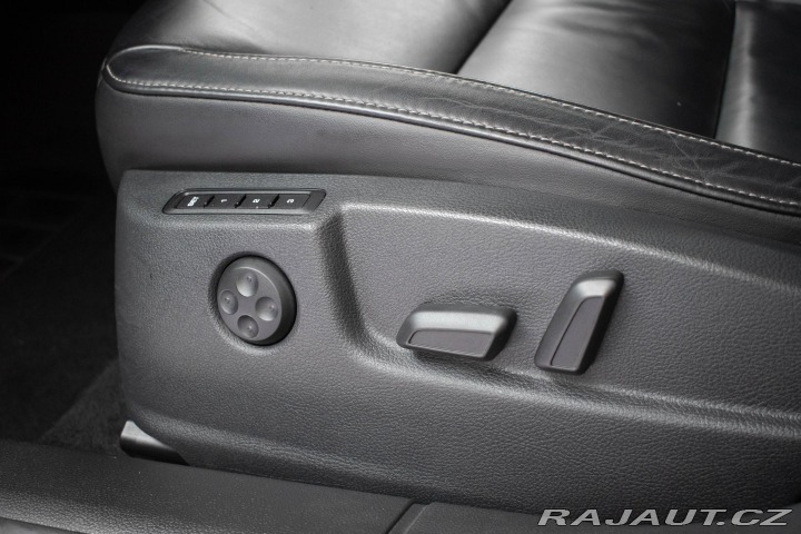 Škoda Superb 2.0 TDI*REZERVACE* 2011