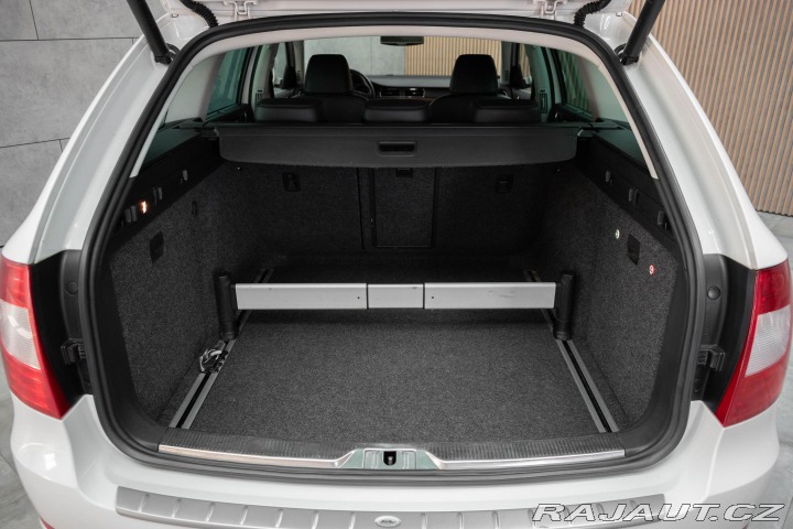 Škoda Superb 2.0 TDI  ELEGANCE*WEBASTO 2011