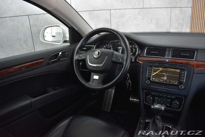 Škoda Superb 2.0 TDI*REZERVACE* 2011