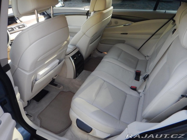 BMW 5 530 D GRAN TURISMO XDRIVE 2012