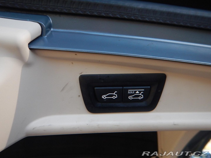 BMW 5 530 D GRAN TURISMO XDRIVE 2012