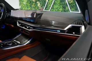 BMW X7 M60i*xDRIVE*PANO*TAŽ*NEZ. 2025