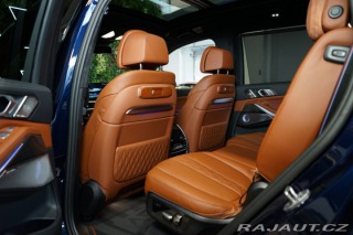 BMW X7 M60i*xDRIVE*PANO*TAŽ*NEZ. 2025