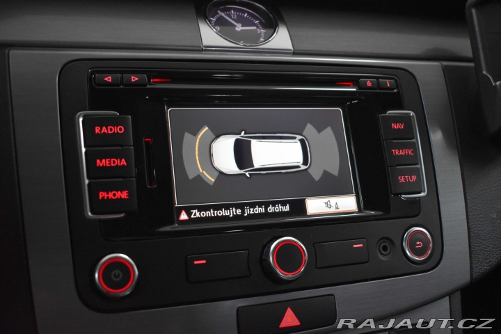 Volkswagen Passat 2.0 TDI 103 REZERVACE 2012