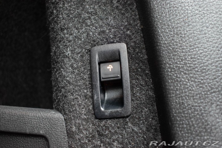 Volkswagen Passat 2.0 TDI 103 4MOTION*TAŽNÉ 2012