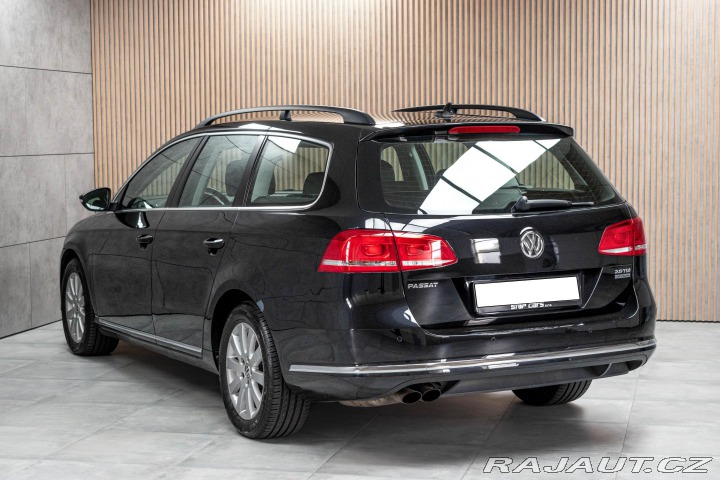 Volkswagen Passat 2.0 TDI 103 REZERVACE 2012