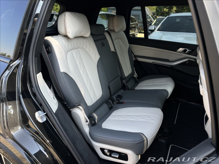 BMW X7 4.4 M60i Msport PRO X-dri 2023