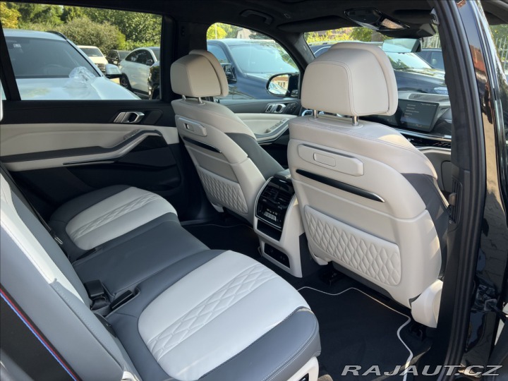 BMW X7 4.4 M60i Msport PRO X-dri 2023