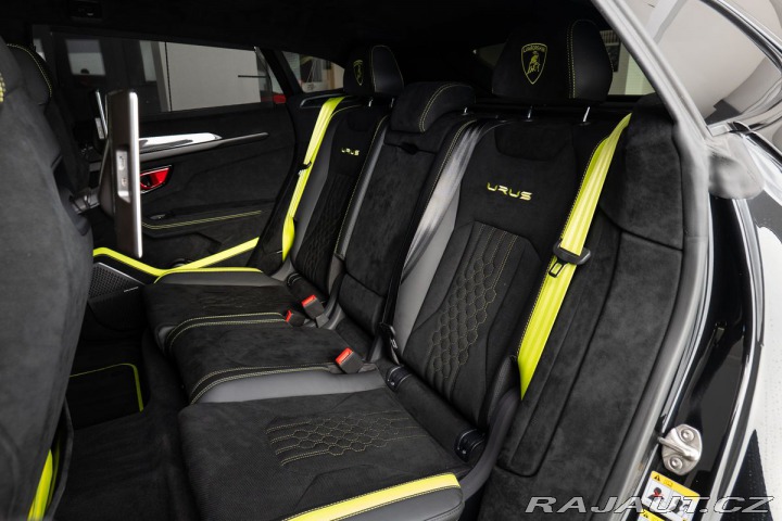 Lamborghini Urus Performate 1800