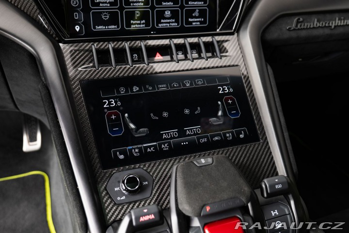 Lamborghini Urus Performate 2025