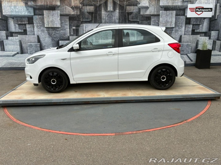 Ford Ostatní modely KA PLUS 1.2i, 63KW, SADA PNEU 2017