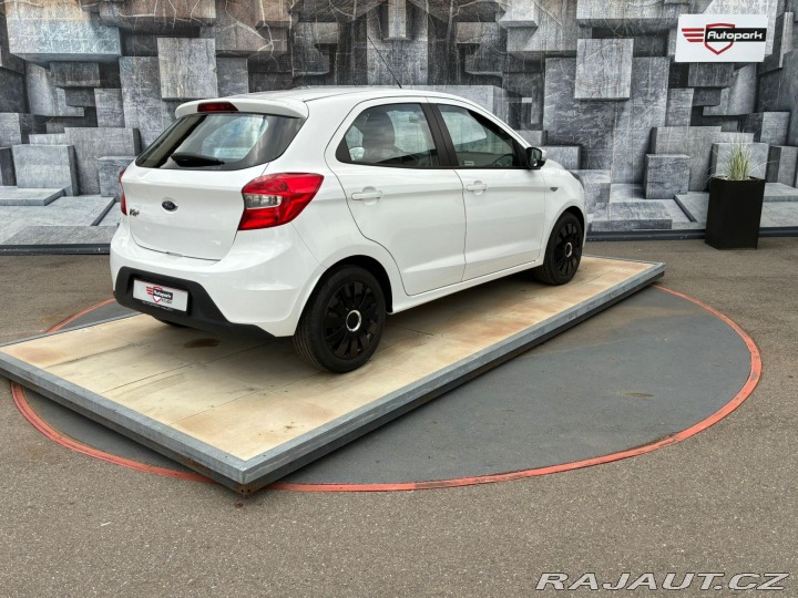 Ford Ostatní modely KA PLUS 1.2i, 63KW, SADA PNEU 2017