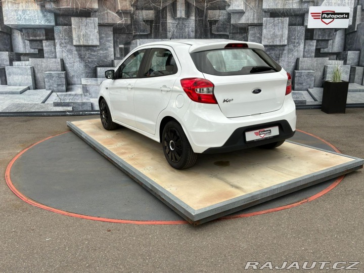 Ford Ostatní modely KA PLUS 1.2i, 63KW, SADA PNEU 2017