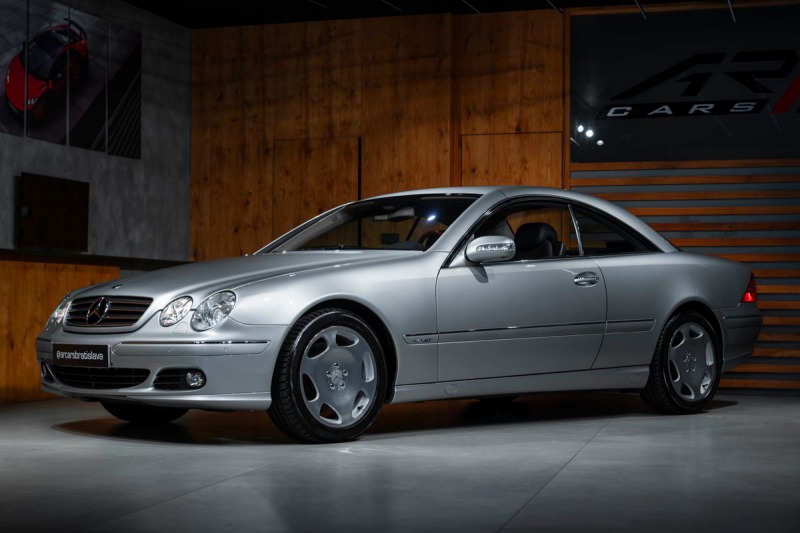 Mercedes-Benz CL Coupé V12, Bose, Masáže