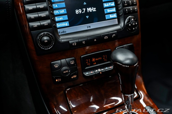 Mercedes-Benz CL Coupé V12, Bose, Masáže 2006