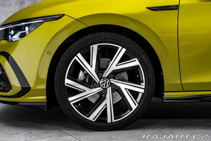 Volkswagen Golf Variant 2,0TSI DSG R-line 2023