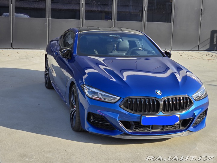 BMW 8 M850i,Čr,laser,karbon 2021