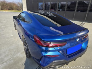 BMW 8 M850i,Čr,laser,karbon 2021
