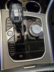 BMW 8 M850i,Čr,laser,karbon 2021