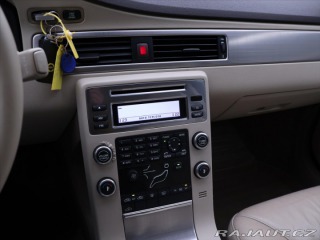 Volvo V70 2,4 D4 120 kW Kinetic 2007