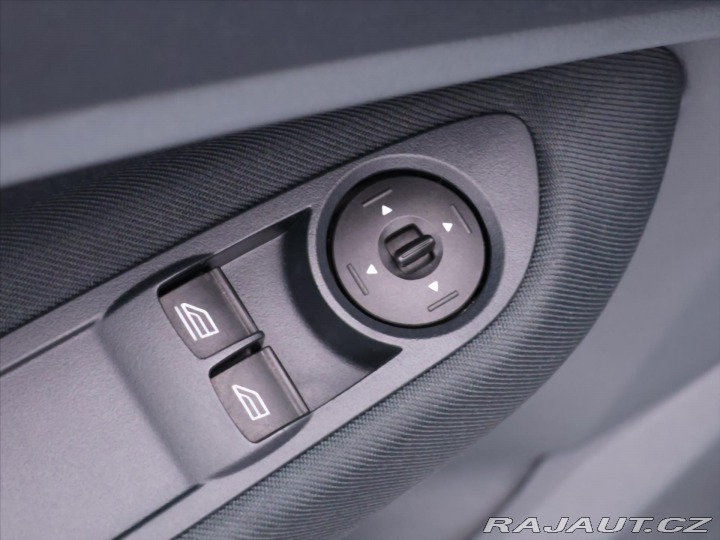 Ford C-MAX 1,6 Ti-VCT 92kW Klima CZ 2012