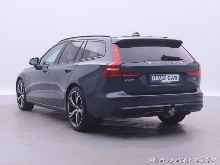 Volvo V60 2,0 B4 145kW Aut. CZ 1.Ma 2024
