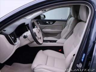 Volvo V60 2,0 B4 145kW Aut. CZ 1.Ma 2024