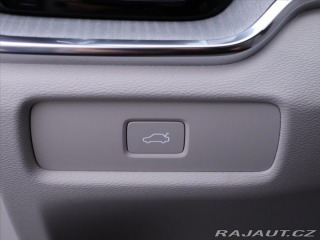 Volvo V60 2,0 B4 145kW Aut. CZ 1.Ma 2024