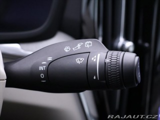 Volvo V60 2,0 B4 145kW Aut. CZ 1.Ma 2024