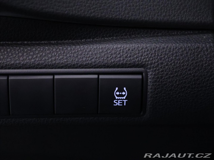 Toyota Corolla 1,6 i 97 kW CZ 45521 Km 2019