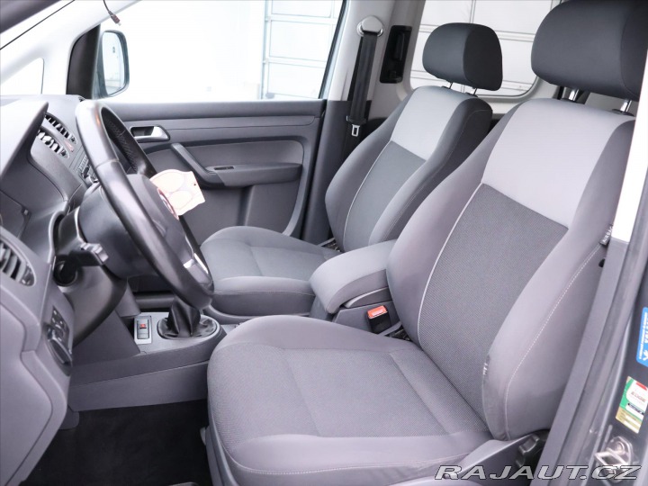Volkswagen Caddy 1,6 TDI 75kW CZ 2011