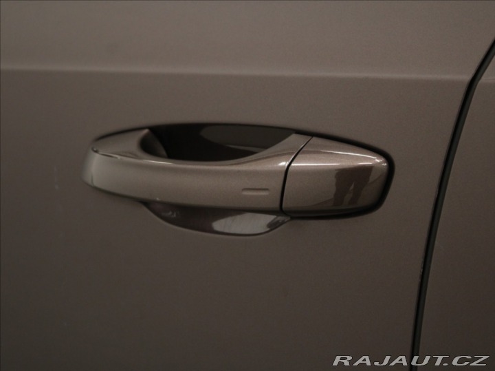 Škoda Octavia 2,0 TDi 110kW Elegance TA 2015