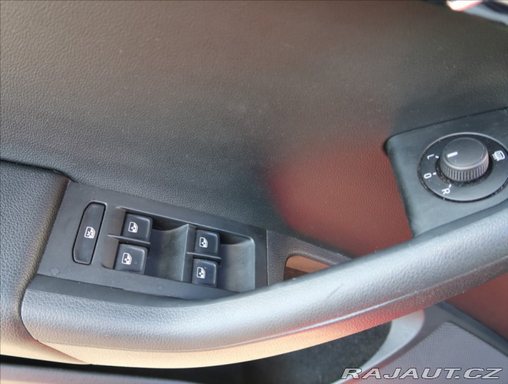 Škoda Octavia 1,6 TDI ČR 1 MAJITEL 2018