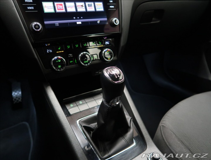 Škoda Octavia 1,6 TDI ČR 1 MAJITEL 2018