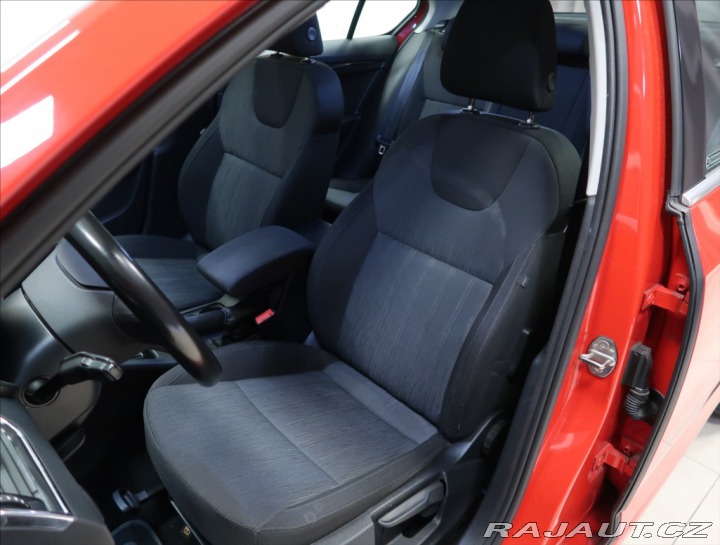 Škoda Octavia 1,6 TDI ČR 1 MAJITEL 2018